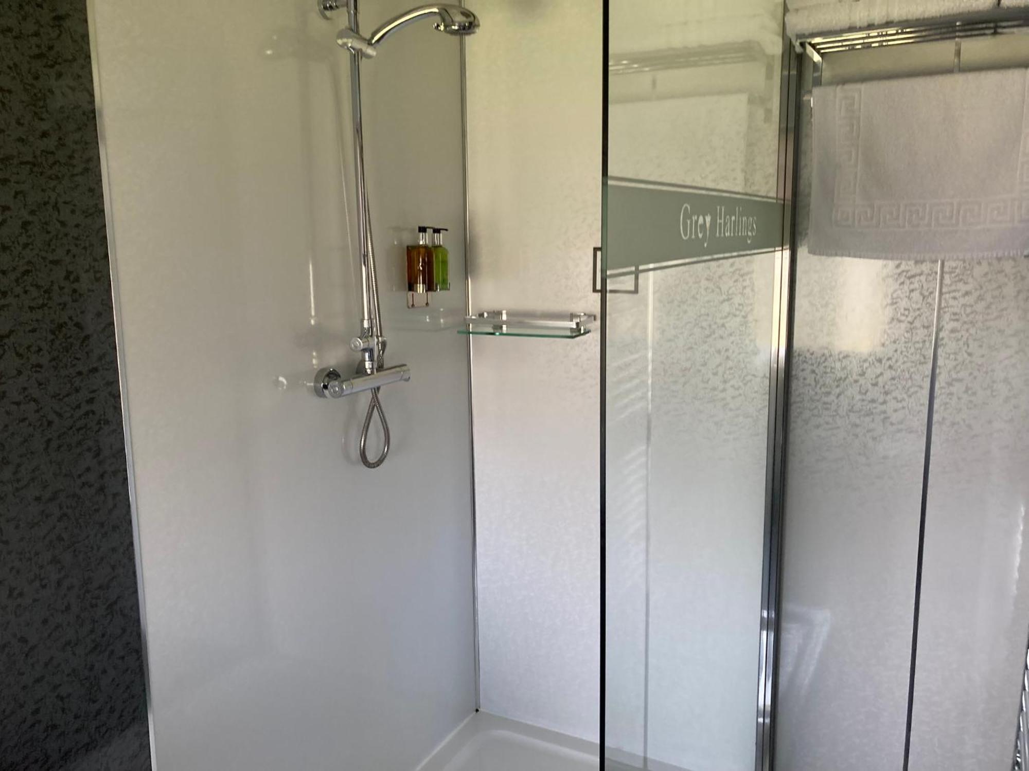Grey Harlings Rooms 安格斯 外观 照片